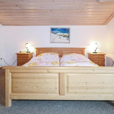 Three-bedroom In Appartement *